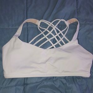 Lulu sports bra lightly used
